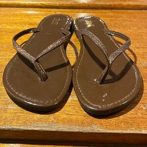 Women’s H2K sandals size 9